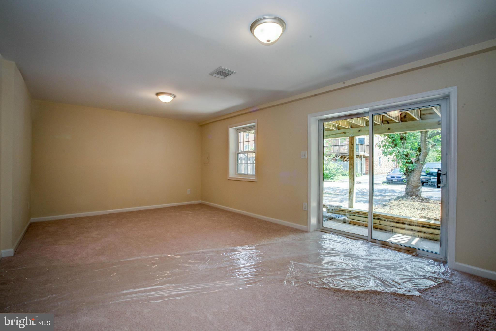 4225 Buckman Road Alexandria, VA 22309 - Photo 11 of 27 Family Room