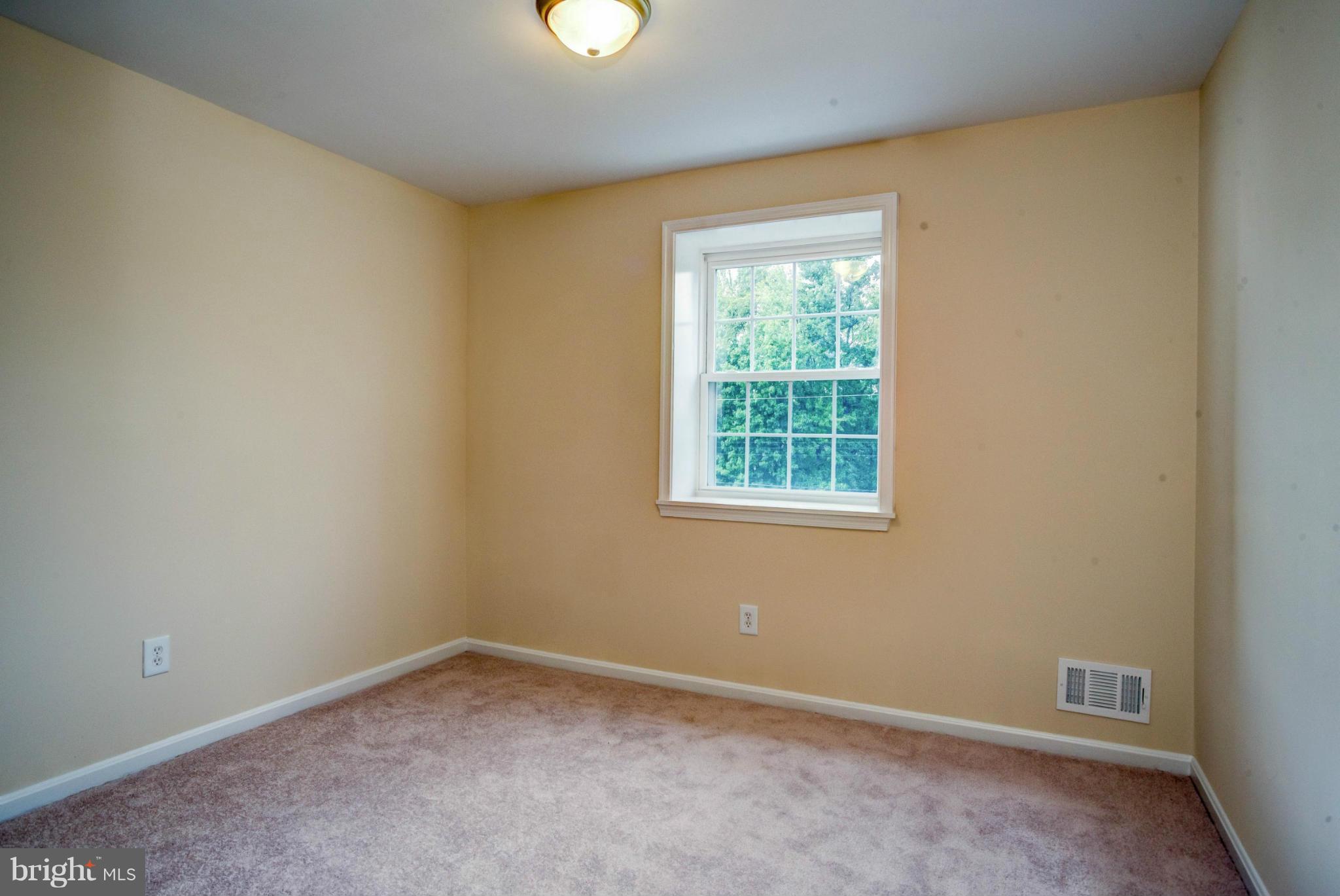 4225 Buckman Road Alexandria, VA 22309 - Photo 19 of 27 Bedroom