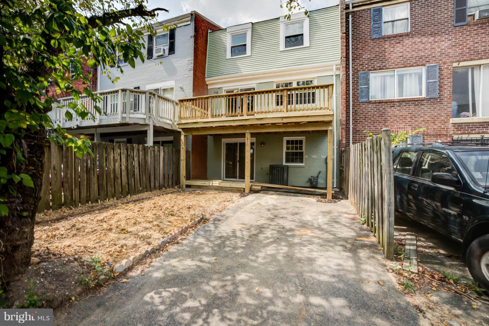 4225 Buckman Road Alexandria, VA 22309 - Photo 24 of 27 Exterior (Rear)