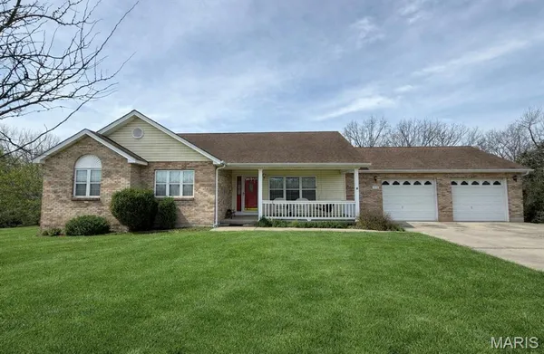$315,000 | 1018 Madison 271, Fredericktown, MO 63645
