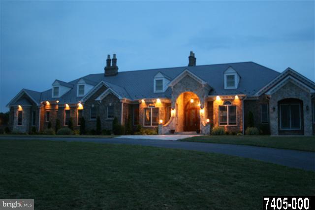135 Schwartz Road Gettysburg, PA 17325 - Photo 2 of 36