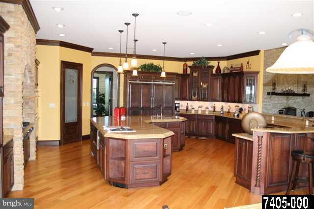 135 Schwartz Road Gettysburg, PA 17325 - Photo 11 of 36