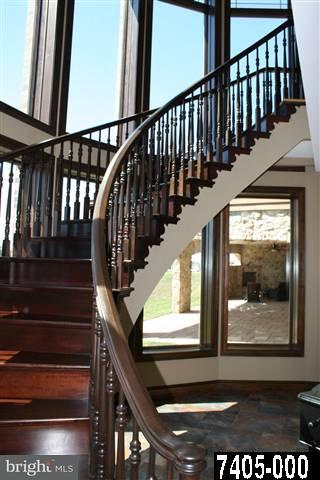 135 Schwartz Road Gettysburg, PA 17325 - Photo 12 of 36