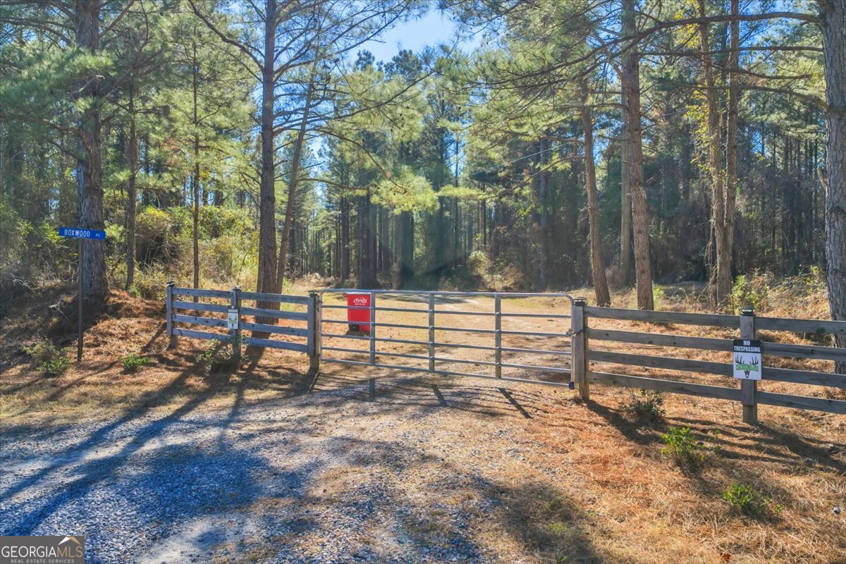 296 Boxwood Road Fort Valley, GA 31030 - Photo 45 of 52 a view of a park with large trees