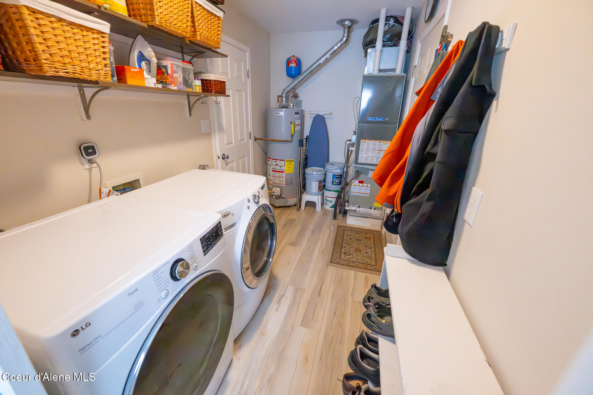 1506 South Riverside Harbor Drive Post Falls, ID 83854 - Photo 43 of 75 Laundry_03_2000