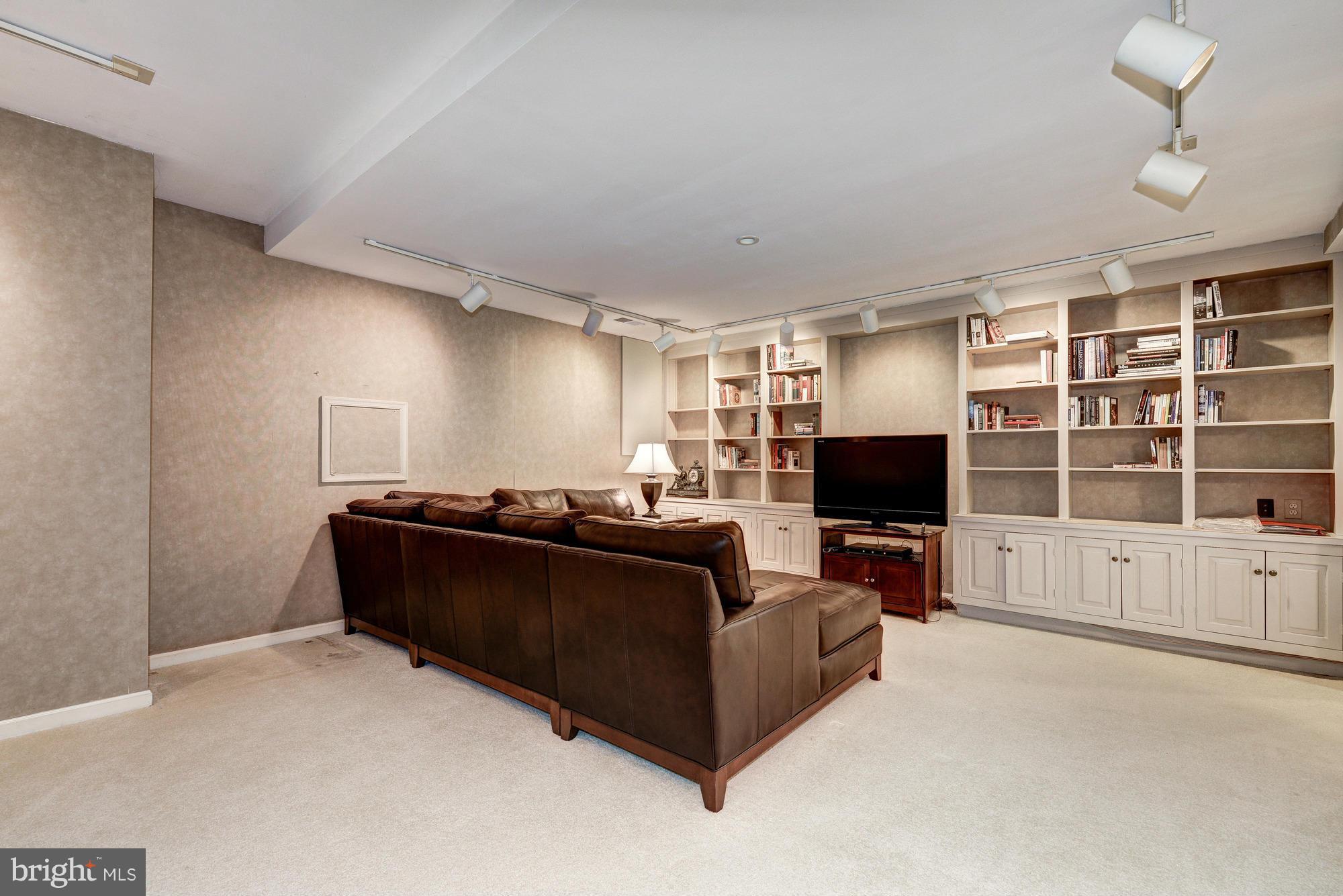 7270 Evans Mill Road McLean, VA 22101 - Photo 17 of 29 Basement