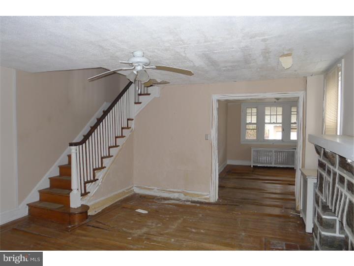 114 Harvin Road Upper Darby, PA 19082 - Photo 6 of 10