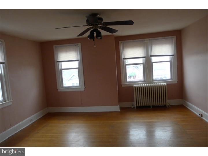 114 Harvin Road Upper Darby, PA 19082 - Photo 9 of 10