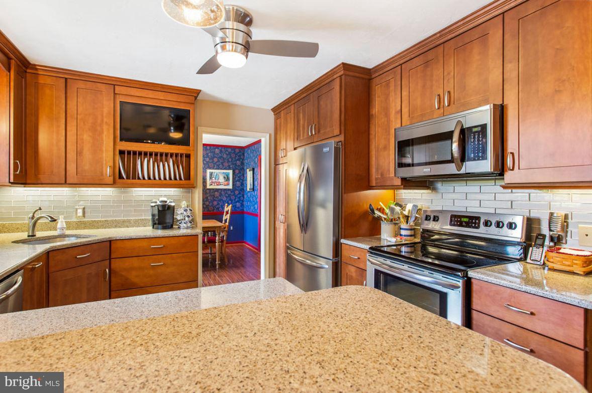 2740 Stoverstown Road Spring Grove, PA 17362 - Photo 12 of 40 Gallery Image 12