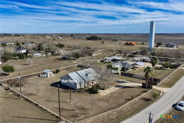 $649,900 | 1085 Garrett Trail, Maxwell, TX 78656