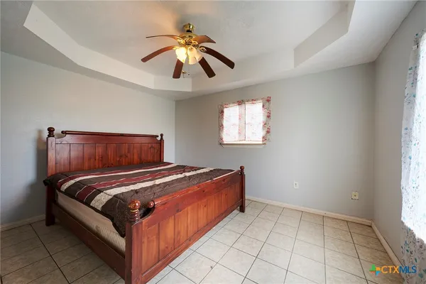 $649,900 | 1085 Garrett Trail, Maxwell, TX 78656