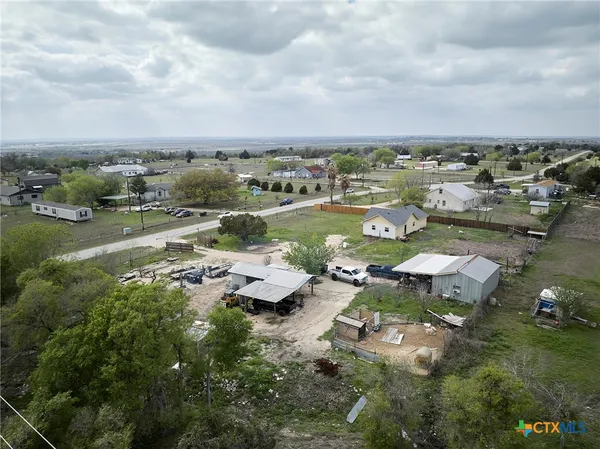 $649,900 | 1085 Garrett Trail, Maxwell, TX 78656