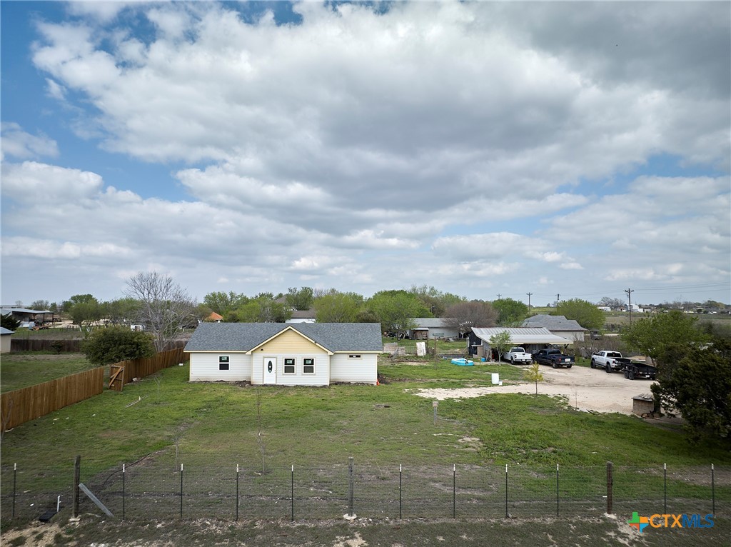 1085 Garrett Trail Maxwell, TX 78656 - Photo 33 of 46