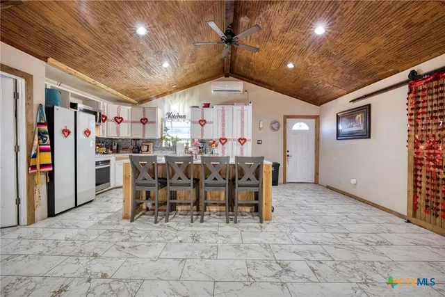 $649,900 | 1085 Garrett Trail, Maxwell, TX 78656