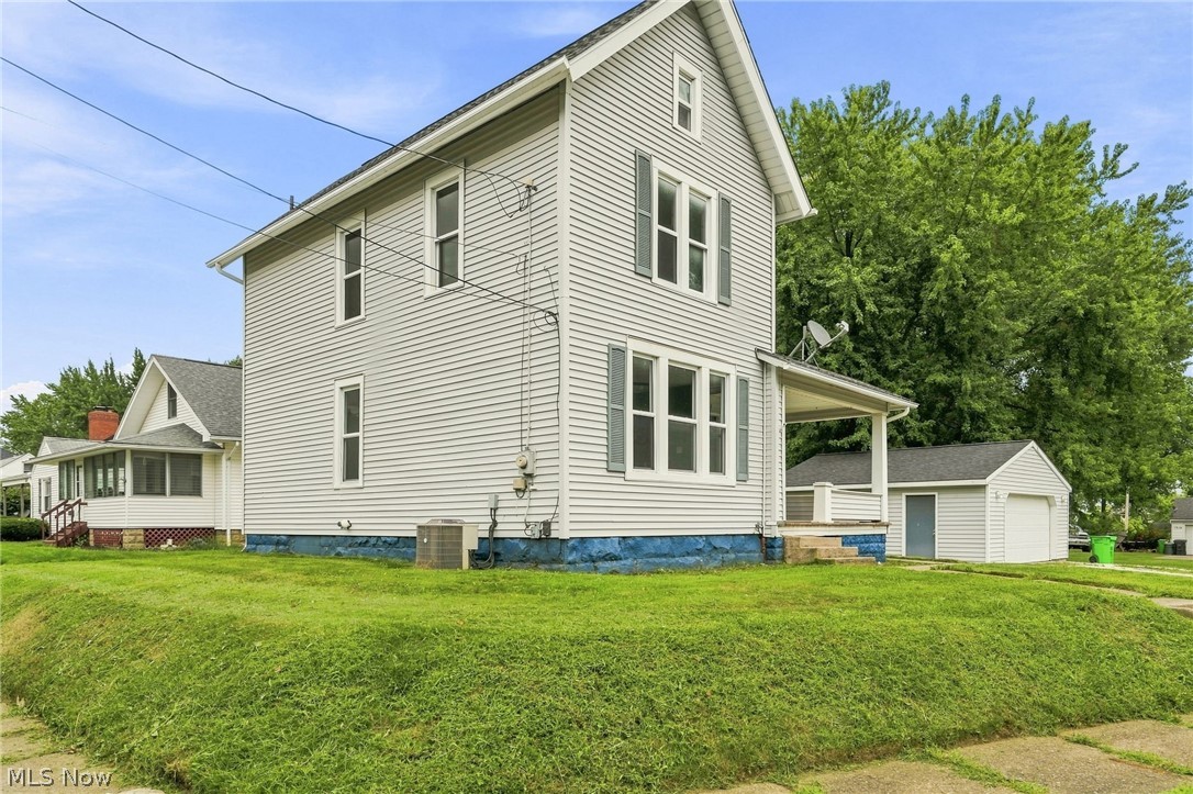 1342 Walnut Road Southwest Massillon, OH 44647 - Photo 6 of 29 Gallery Image 6