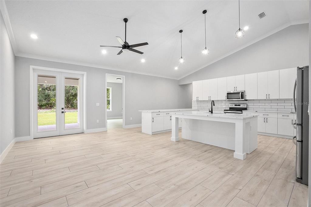 138 Calico Road Lake Mary, FL 32746 - Photo 10 of 37 Gallery Image 10