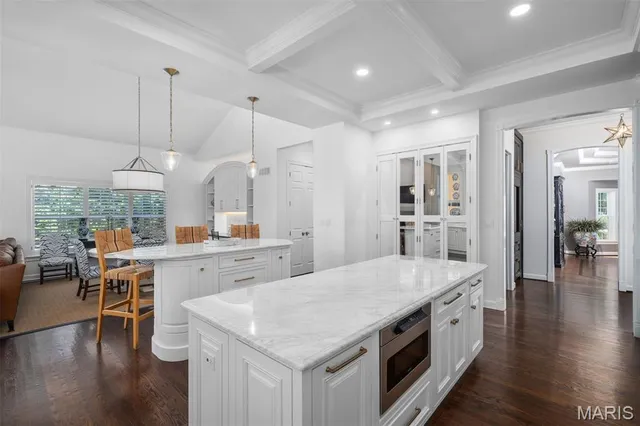 $2,279,000 | 2409 North Ballas Road, Town and Country, MO 63131