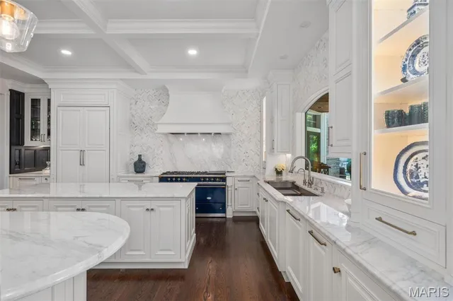 $2,279,000 | 2409 North Ballas Road, Town and Country, MO 63131