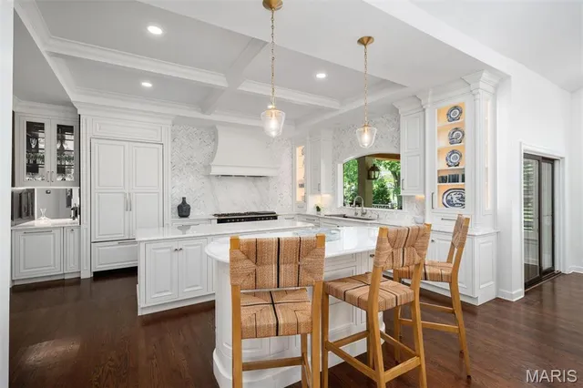 $2,279,000 | 2409 North Ballas Road, Town and Country, MO 63131