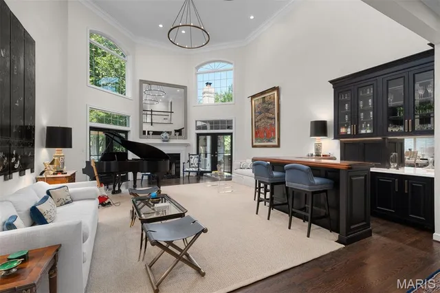 $2,279,000 | 2409 North Ballas Road, Town and Country, MO 63131