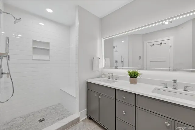 $999,000 | 1809 Soundview Court, Yorktown Heights, NY 10598