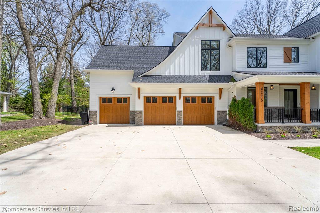 4375 Derry Road Bloomfield Hills, MI 48302 - Photo 3 of 52 Gallery Image 3
