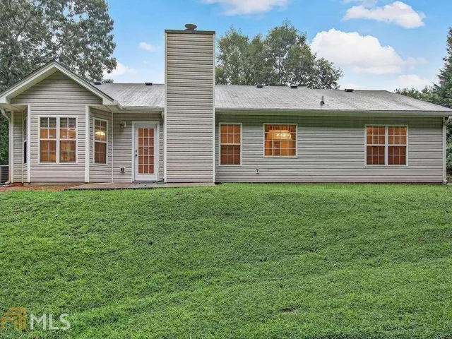 $1,950 | 2804 James Henry Drive, Dacula, GA 30019