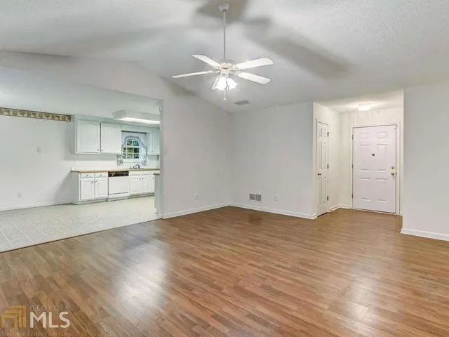 $1,950 | 2804 James Henry Drive, Dacula, GA 30019