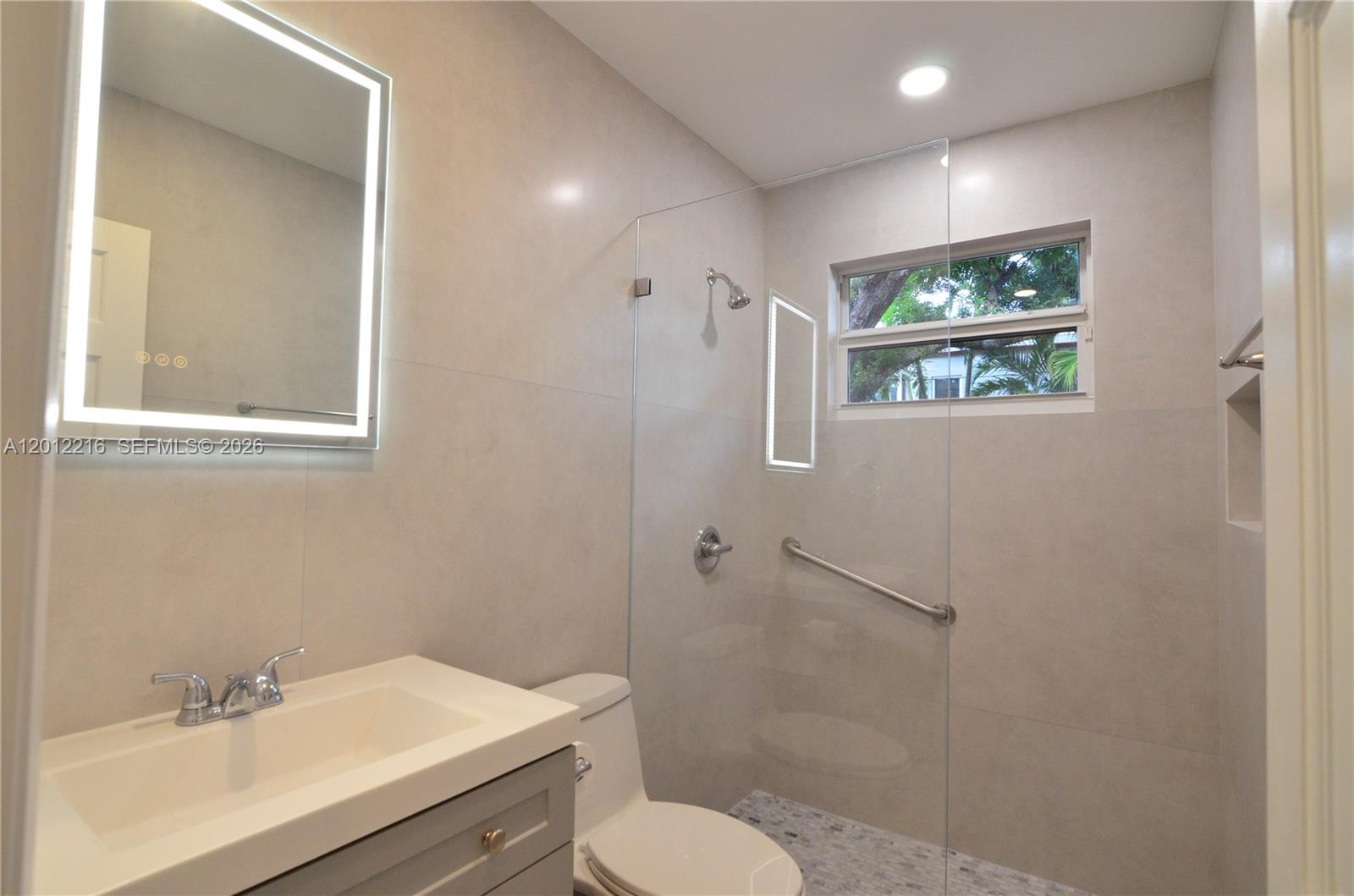3050 Virginia Street, Unit FRONT Miami, FL 33133 - Photo 11 of 15