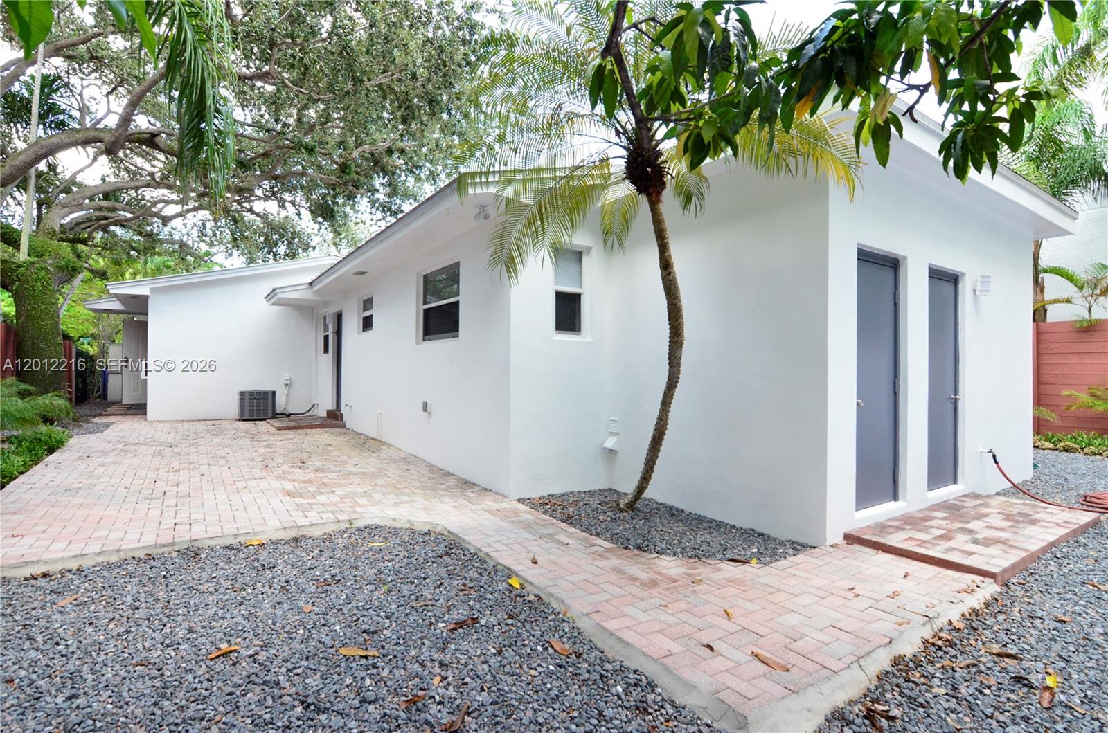 3050 Virginia Street, Unit FRONT Miami, FL 33133 - Photo 13 of 15