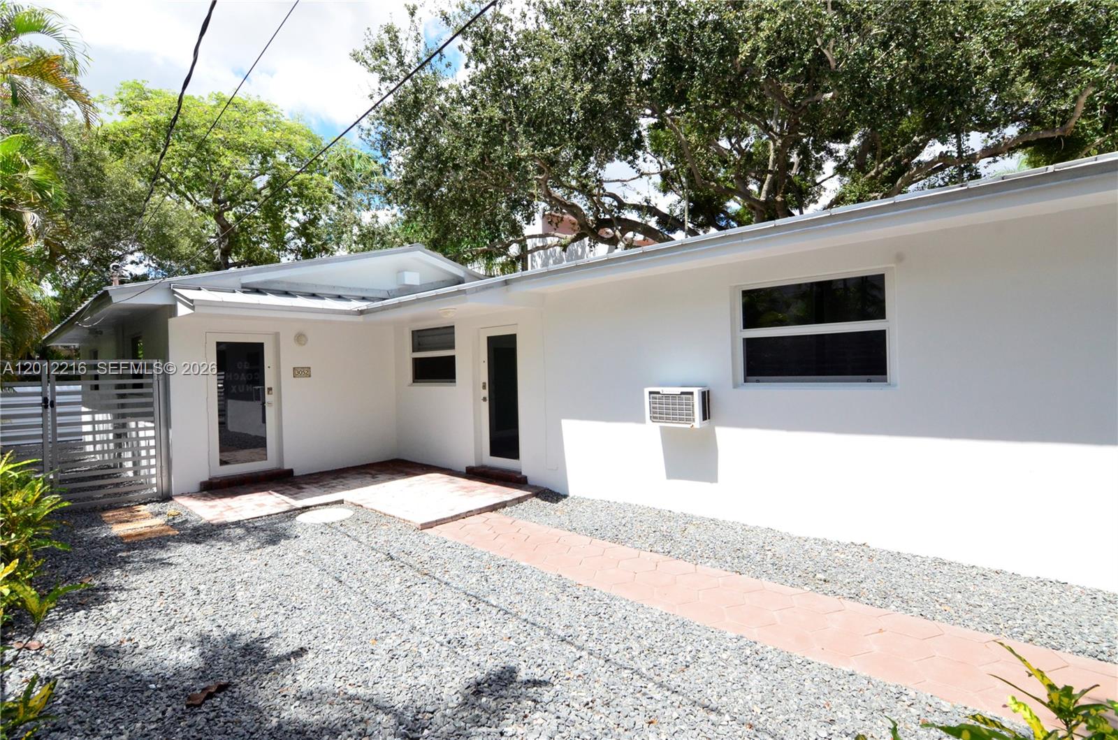3050 Virginia Street, Unit FRONT Miami, FL 33133 - Photo 2 of 15