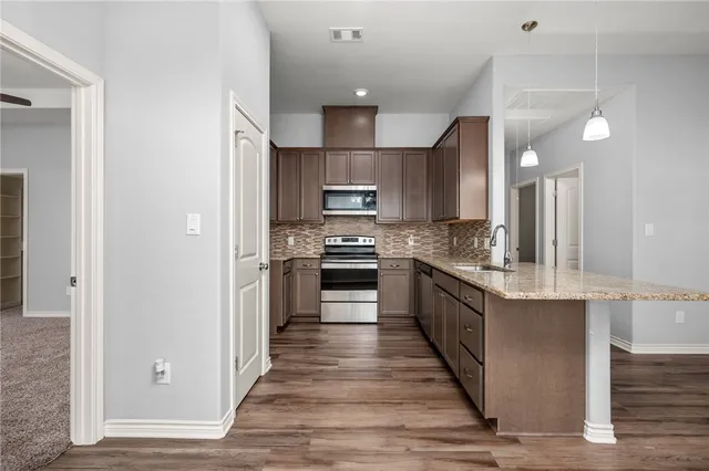 $2,200 | 1314 Antone Street, Bryan, TX 77803