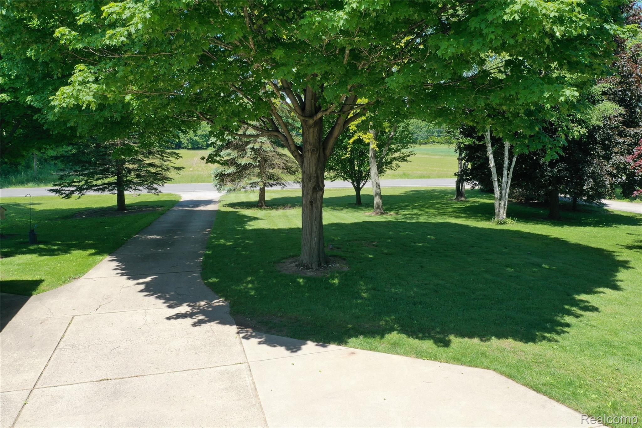 1484 South Delaney Road Owosso, MI 48867 - Photo 2 of 42 org_7e6f0ea923d14f53_1591286930000.jpg