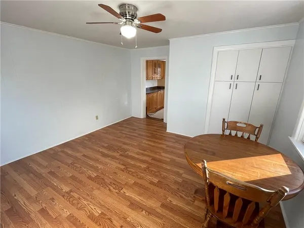 $1,250 | 900 Perry Highway, Pittsburgh, PA 15229