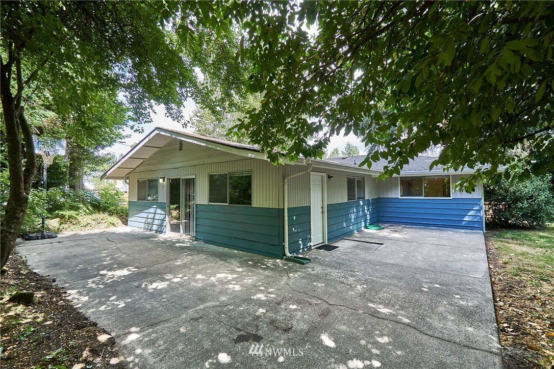 18405 Southeast 128th Street Renton, WA 98059 - Photo 17 of 24