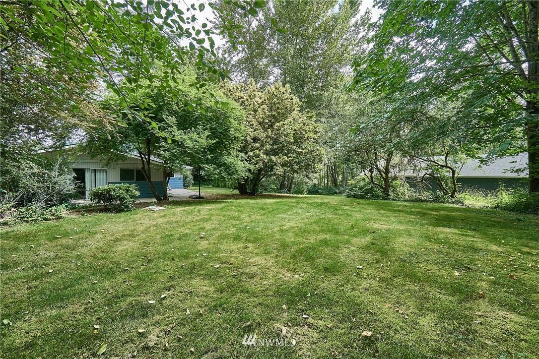 18405 Southeast 128th Street Renton, WA 98059 - Photo 18 of 24