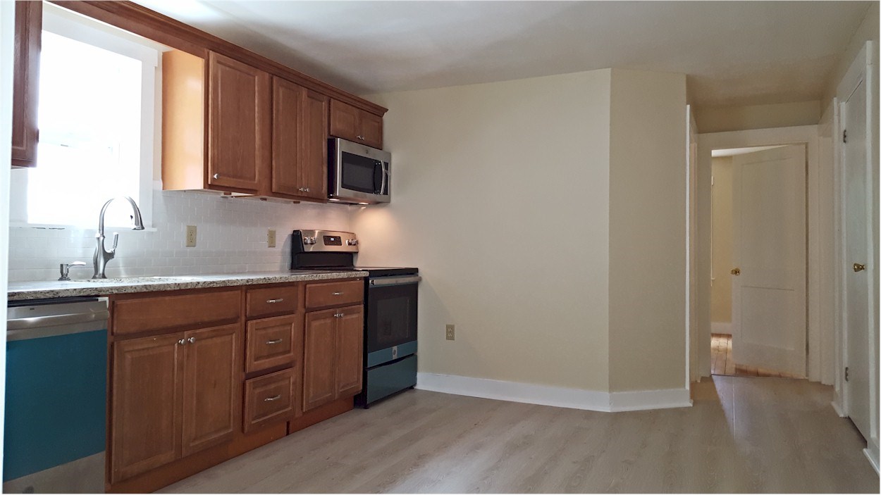 13 Logan Street Berwick, ME 03901 - Photo 4 of 11