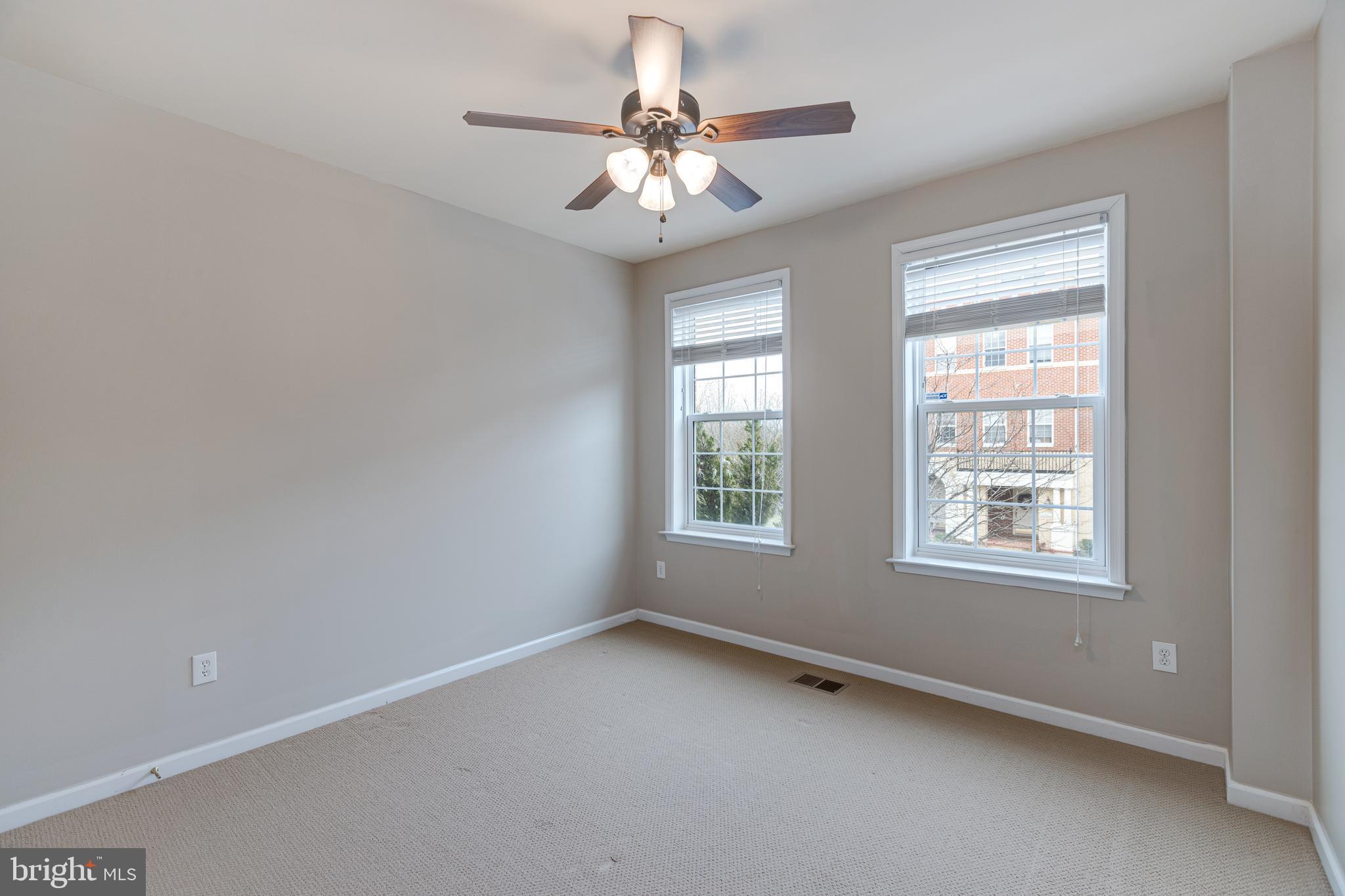 43666 McDowell Square Leesburg, VA 20176 - Photo 23 of 28