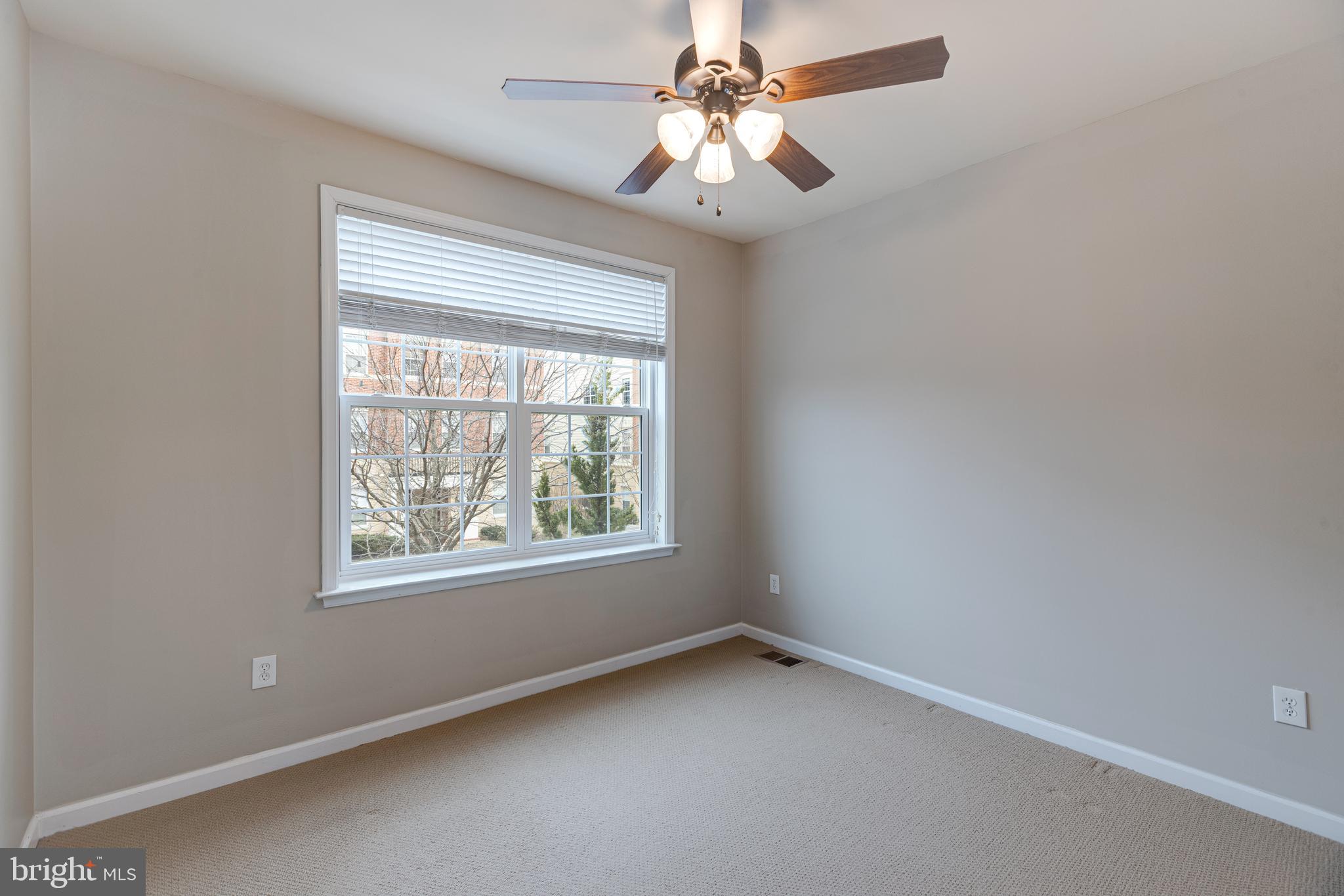 43666 McDowell Square Leesburg, VA 20176 - Photo 24 of 28