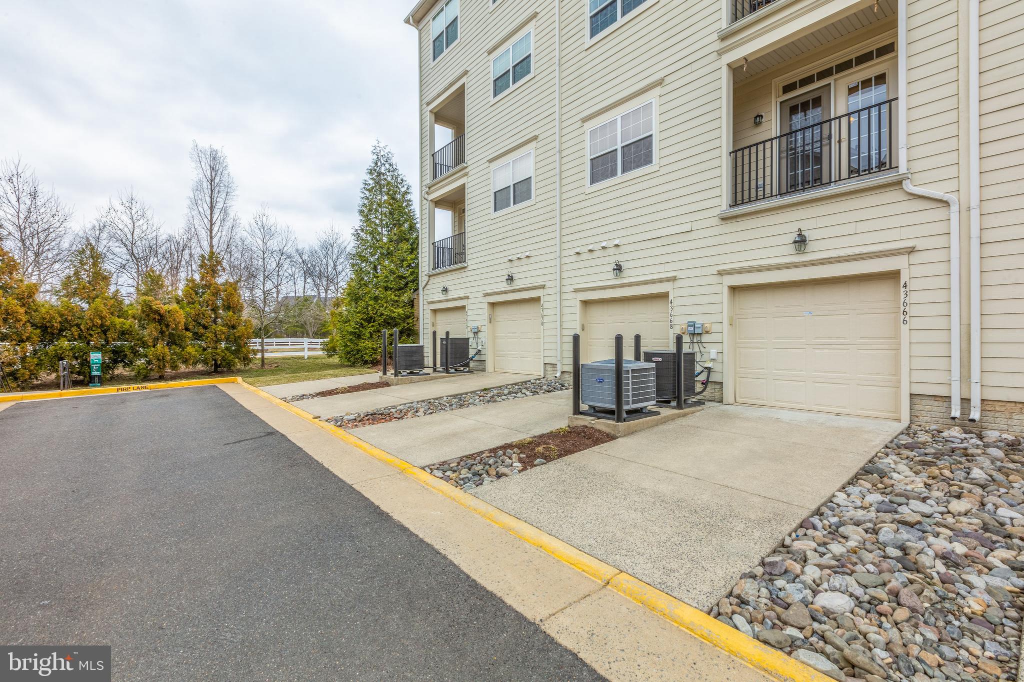 43666 McDowell Square Leesburg, VA 20176 - Photo 27 of 28