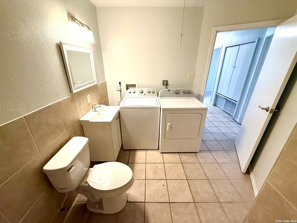 $1,250 | 509 Meadow Forge, Unit A, Converse, TX 78109