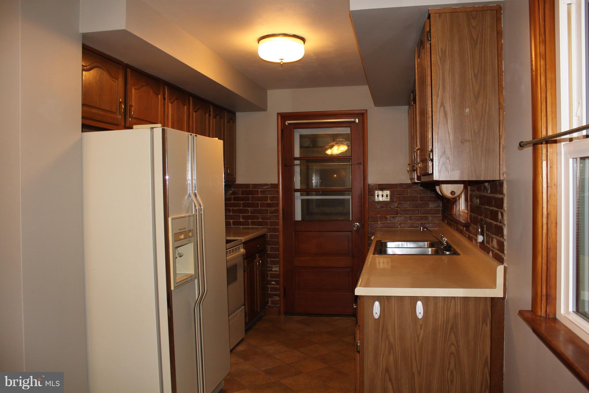 2560 Locust Road Dover, PA 17315 - Photo 11 of 23 Gallery Image 11