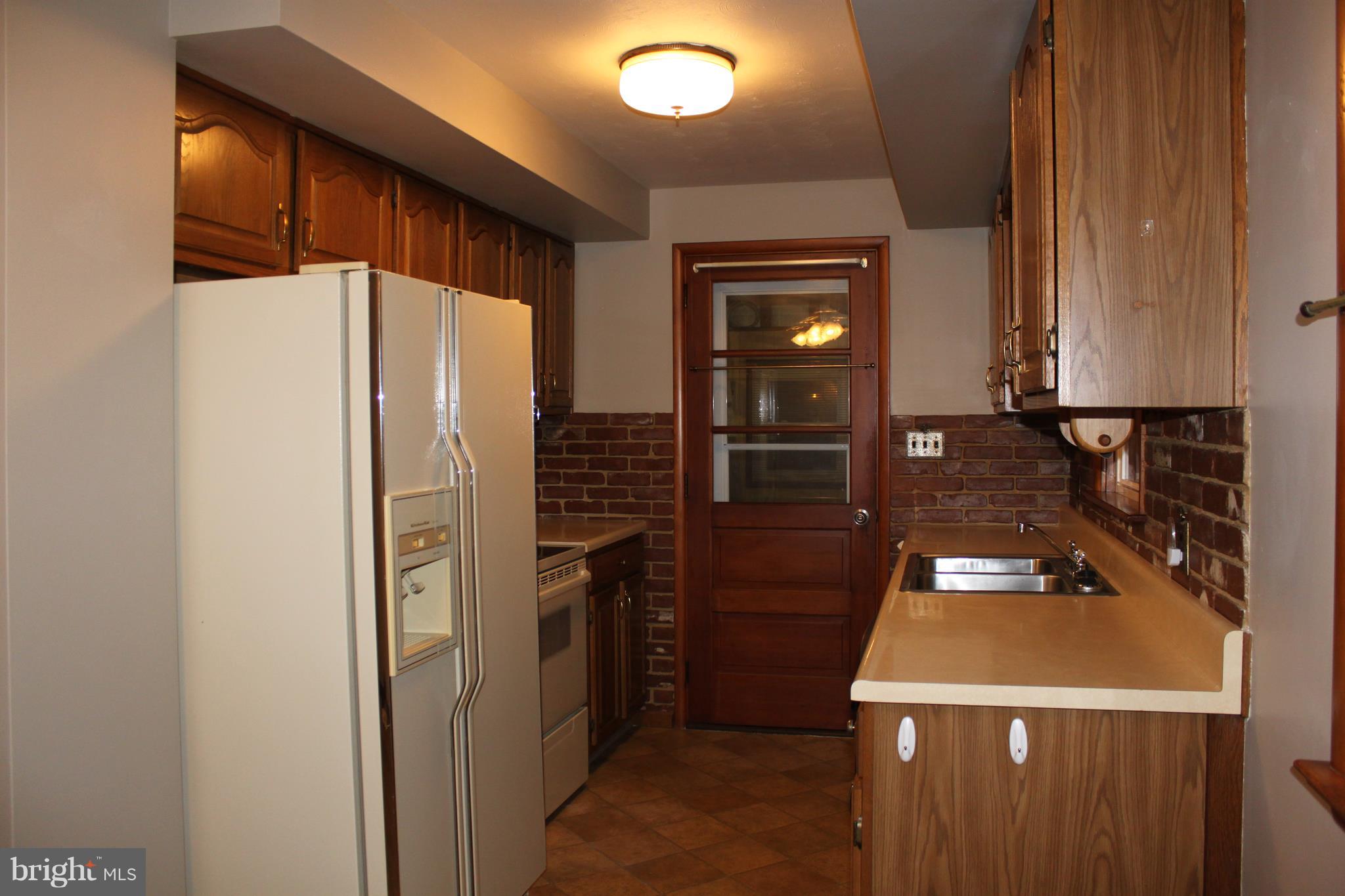 2560 Locust Road Dover, PA 17315 - Photo 10 of 23 Gallery Image 10