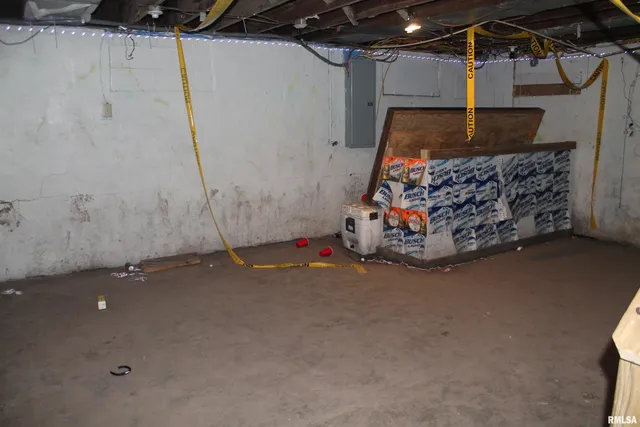 $80,000 | 502 West Freeman Street, Unit 1, Carbondale, IL 62901