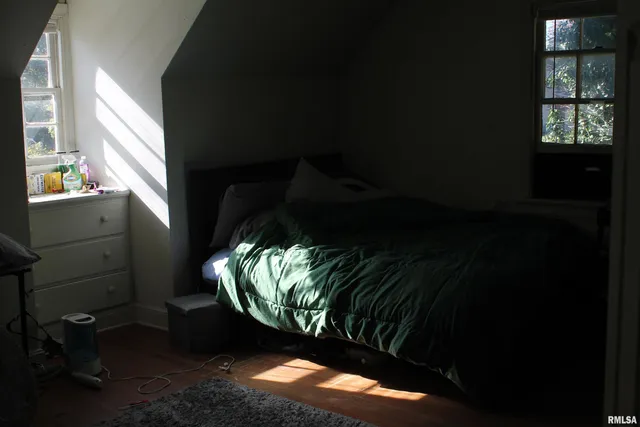 $80,000 | 502 West Freeman Street, Unit 1, Carbondale, IL 62901