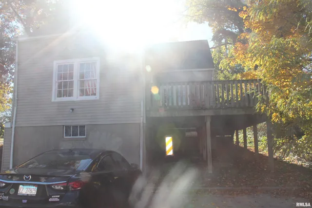 $80,000 | 502 West Freeman Street, Unit 1, Carbondale, IL 62901