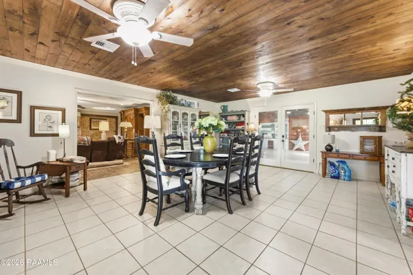 $379,000 | 218 Fairway Drive, Crowley, LA 70526
