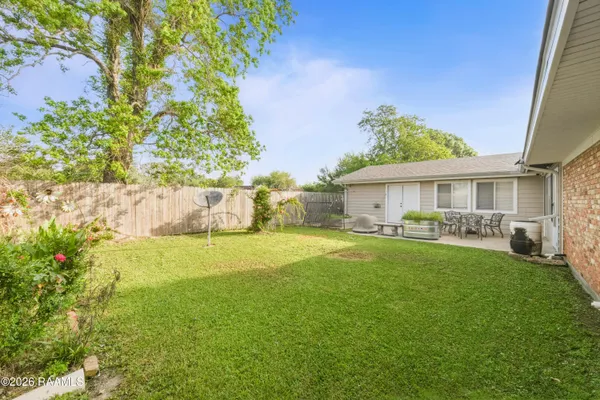 $379,000 | 218 Fairway Drive, Crowley, LA 70526
