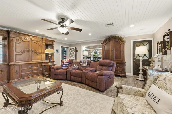 $379,000 | 218 Fairway Drive, Crowley, LA 70526