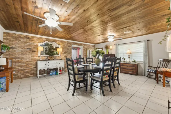 $379,000 | 218 Fairway Drive, Crowley, LA 70526